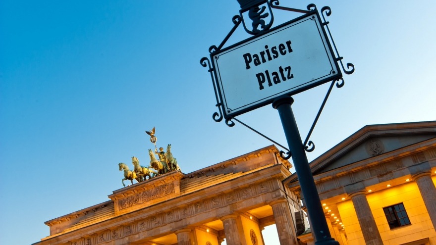 Brandenburger Tor und Pariser Platz in Berlin Brandenburger Tor und Pariser Platz in Berlin